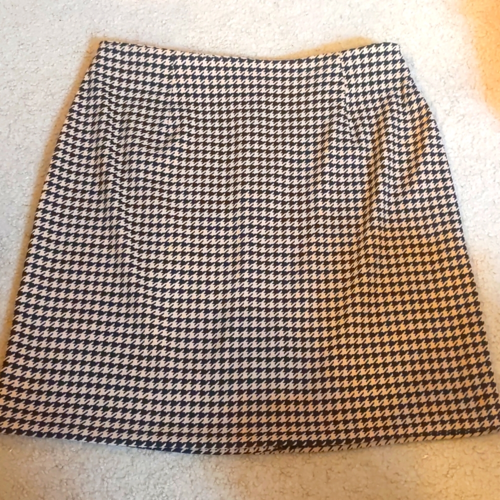 VTG Fashion Bug Stretch Knee Length Houndstooth Skirt